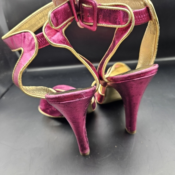 Moschino Pink & Gold Ankle Strap stiletto Sandal Heels Sz 39 8.5 - Picture 4 of 8